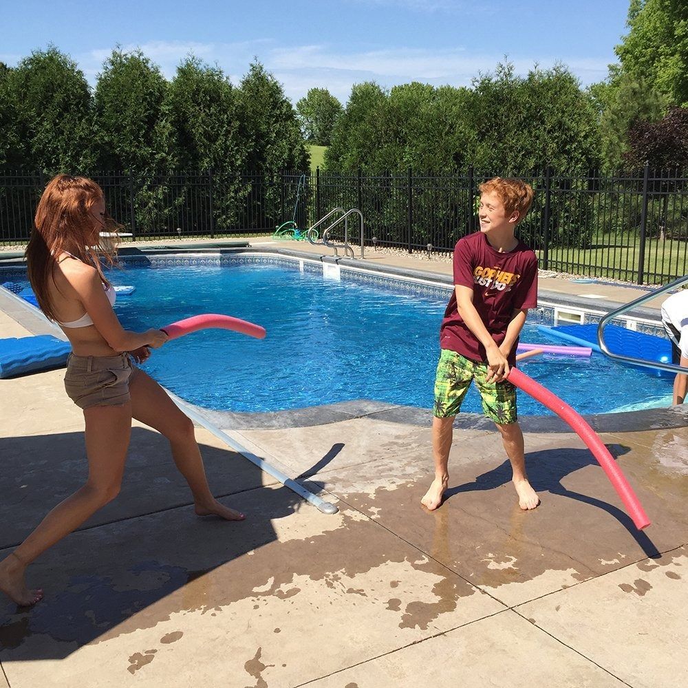 Nuevos Juguetes para Fiestas:  - Foam Pool Noodle reseña y precio